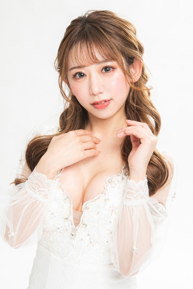 綾瀬 りさプロフィール写真1